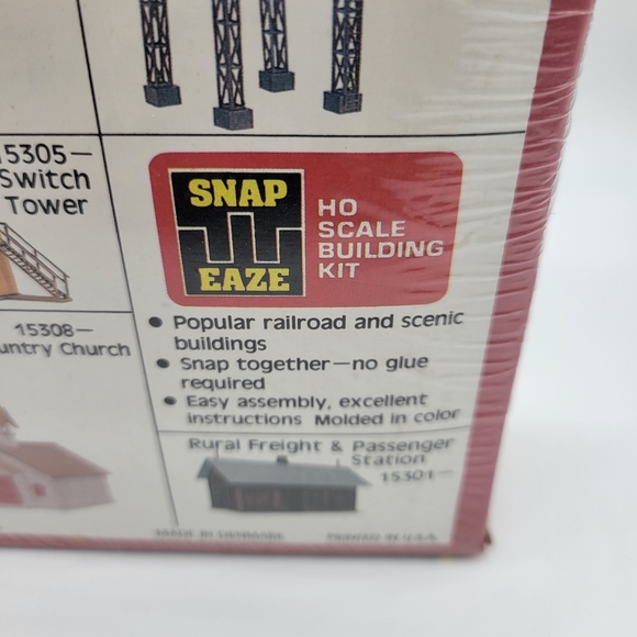 HO Scale Operating Log Loader - Picture 5 of 6